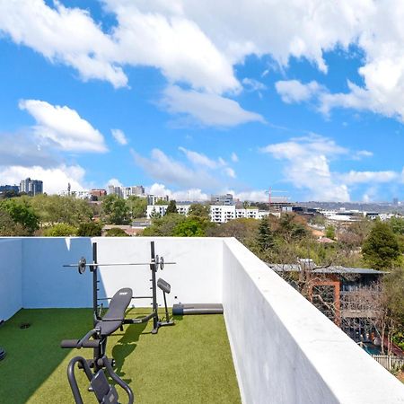 יוהנסבורג The Monroe Luxury Apartments מראה חיצוני תמונה