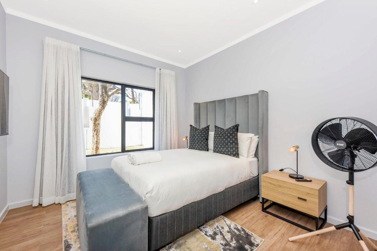 יוהנסבורג The Monroe Luxury Apartments מראה חיצוני תמונה